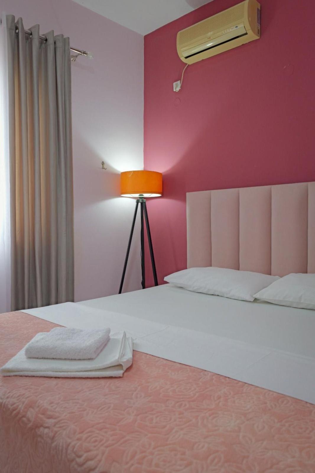 Hotel Eden Sarandë Eksteriør bilde